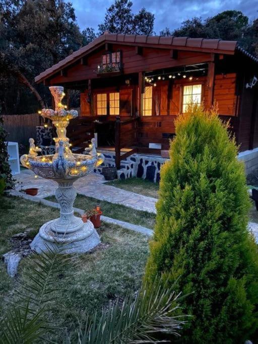 Encantadora cabaña de madera Albalate De Zorita Exterior foto