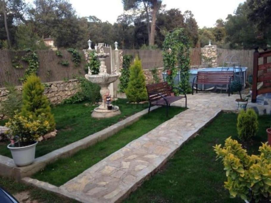Encantadora cabaña de madera Albalate De Zorita Exterior foto